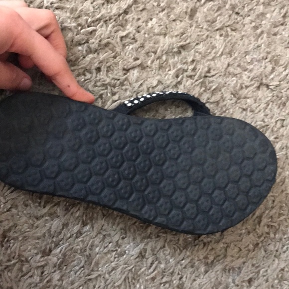 Shoes - Picture 2 of 2